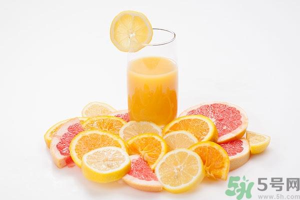 柚子可以泡水喝吗？柚子泡水喝有什么好处？