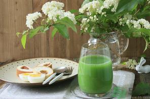 苦瓜汁是饭前喝还是饭后喝？苦瓜汁什么时候喝最好？