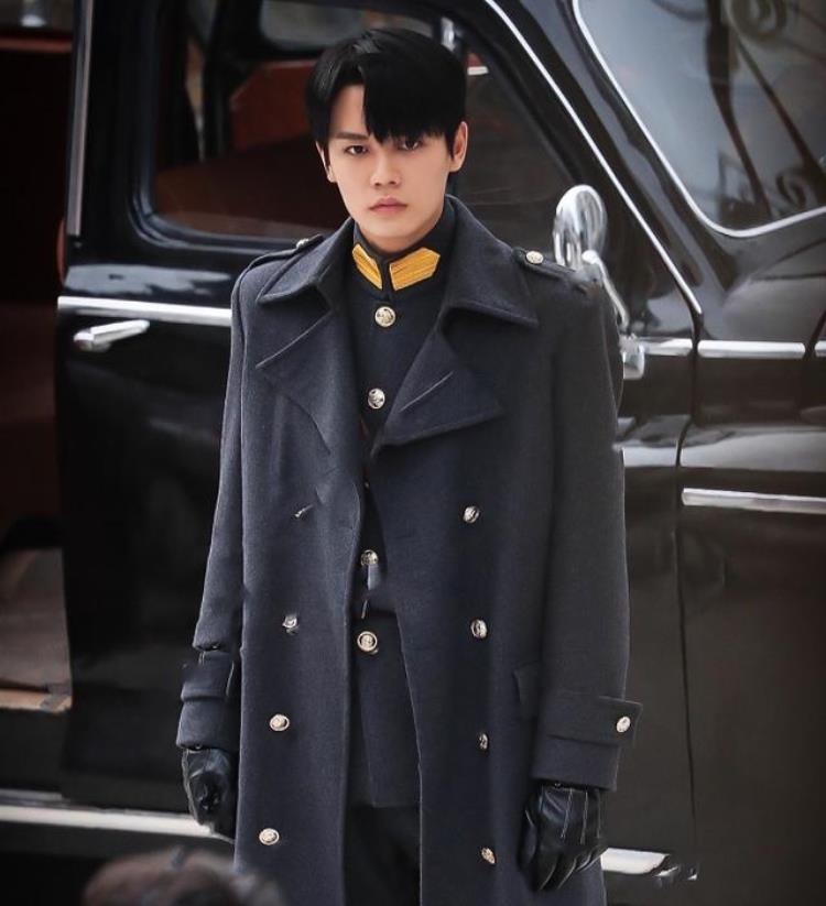 一见倾心何时开播「一见倾心低调上线平台被曝显示播出时间并已开启预约模式」