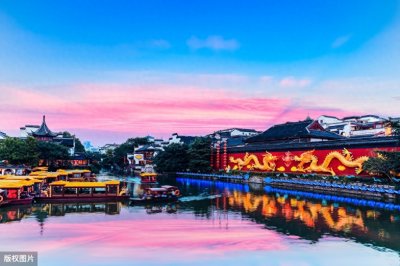 ​秦淮夜景美如画-南京夫子庙