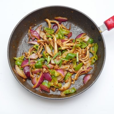 鱿鱼须做法有哪些(麻辣鱿鱼须最好吃的做法)