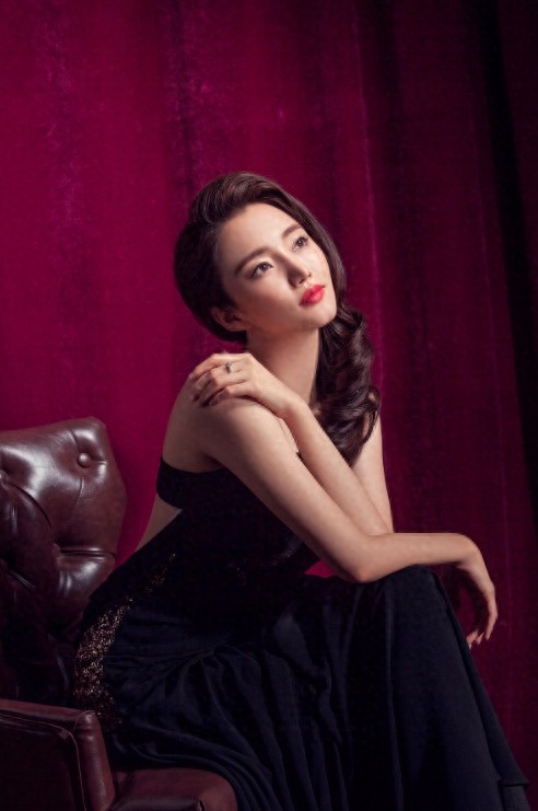 不怕被比较 这就是独一无二的刘芊含