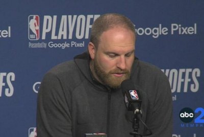 ​灰熊主帅：为球员感到骄傲，鲁尼首发是勇士漂亮的调整