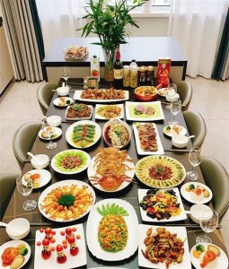 ​全家一致决定年夜饭上必不可少的7道菜，简单又美味，赶紧来看看