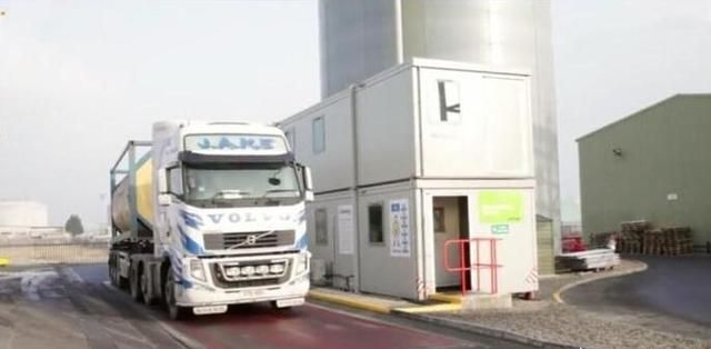 地沟油是什么做的，地沟油除了作为航空煤油的原料外，还有什么用途可以变废为宝？图1