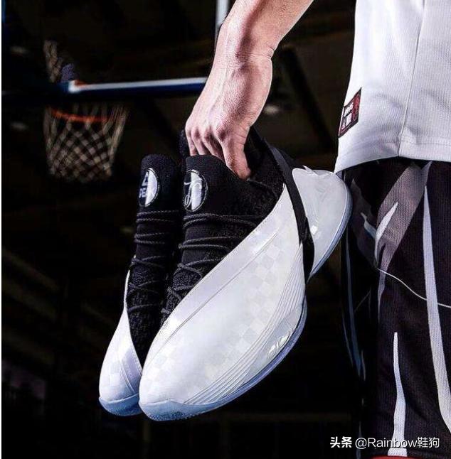 十款最值得买的球鞋（5双高性价比国产球鞋推荐）(14)
