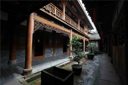 天井是什么(天井是干嘛用的啊)