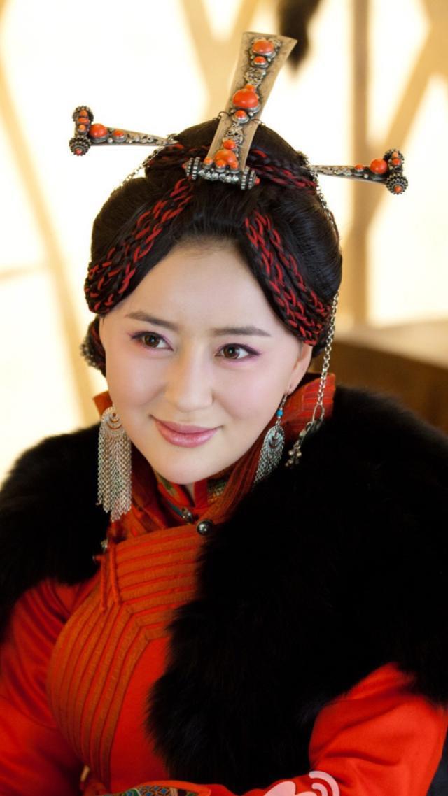 周牧茵一个温柔有气质的女人，让很多人感受到了她的魅力！