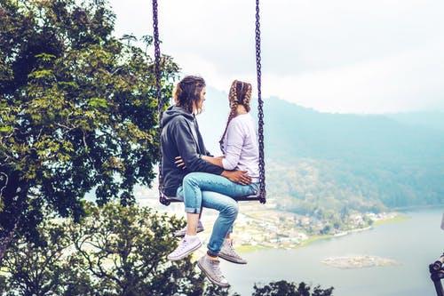  女生20招恋爱技巧