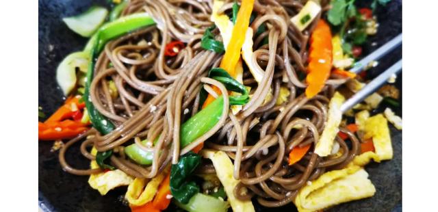 减肥餐怎么做又简单又干净(5道健康美味的减肥餐)(3)