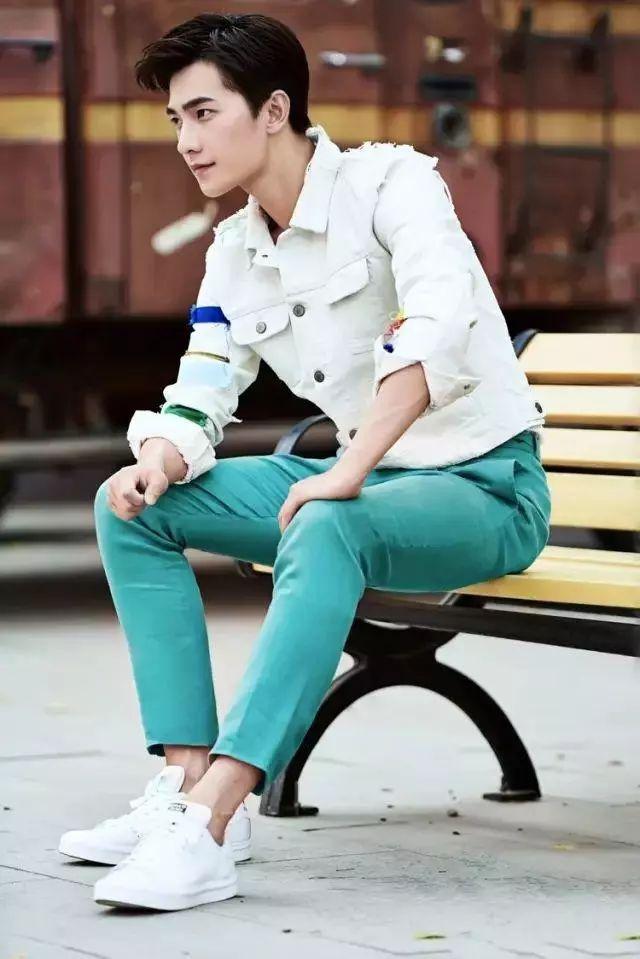 35岁精品男人（骚柔男人的夏季身份证）(8)