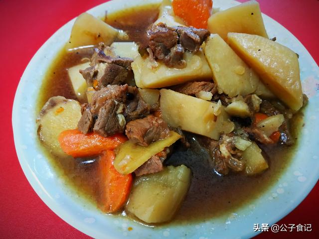 用电压力锅炖牛肉怎么炖（教你用电压力锅炖牛肉）(1)