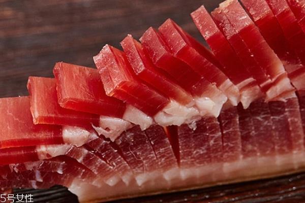 火腿怎么腌制 这样做超美味