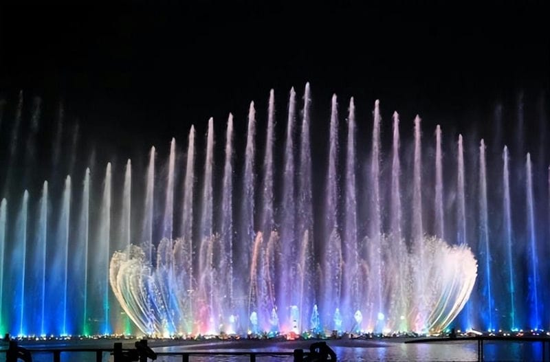 杭州晚上夜市最繁华的地段（杭州晚上哪里好玩的地方）