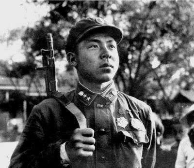 雷锋是怎么时候死的