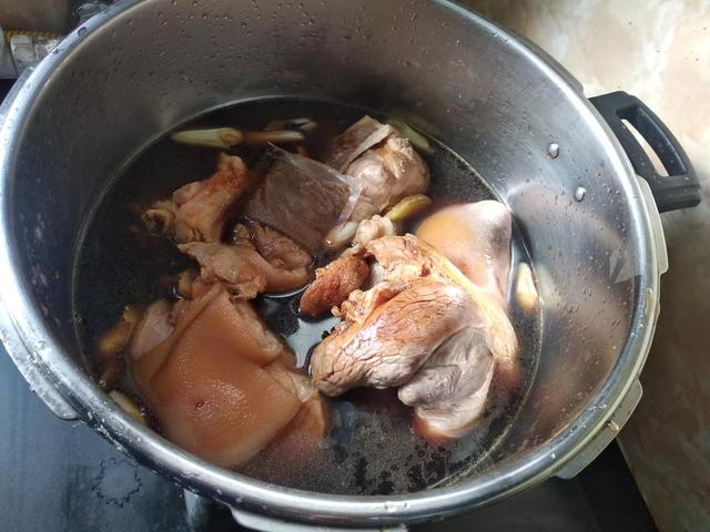 烀肉一般需要多少时间（大块烀还是小块烀）(1)