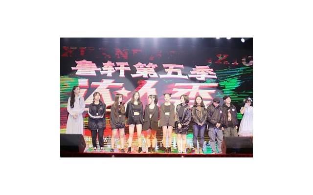 冰块一粒一粒往下边塞什么感觉