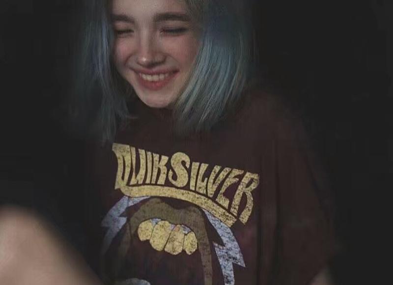 男生说想看你腿暗示什么