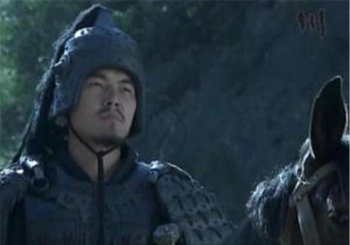 东吴战略是全据长江,为什么要把荆州全都让给刘备呢?