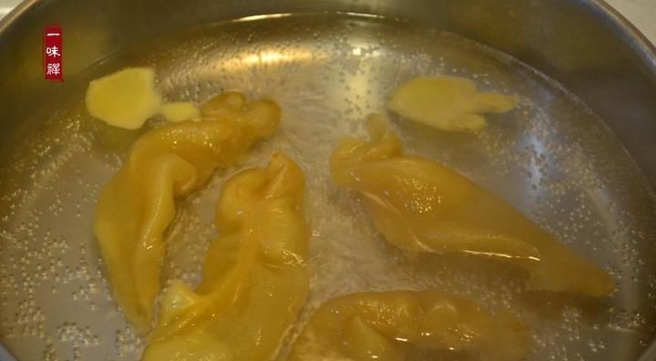 电饭锅煲汤会外溢吗