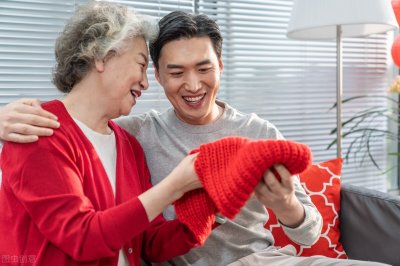 ​发乎情止乎礼什么意思通俗（发乎情止乎礼的孝顺，才是真正的孝顺）