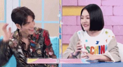 ​萧敬腾女朋友，萧敬腾终于承认恋情了