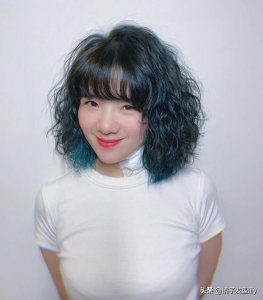 ​发型设计与脸型搭配中短发（精挑细选发型15款）