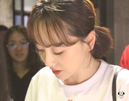 杨旭文、杨蓉新剧官宣时，被问是不是整容了？杨蓉霸气回应整容！