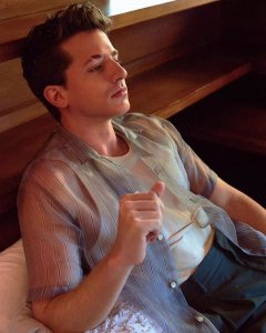 ​Charlie Puth是怎么成功的？无时无刻的自律和努力