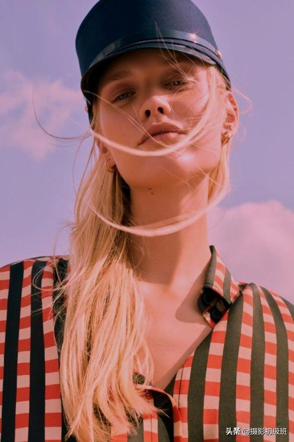 蓝色的互补色是什么颜色(蓝色的互补色和对比色)