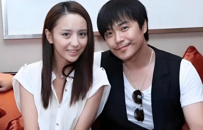 ​陈思成:抛弃佟丽娅，却成百亿票房导演,现如今过的如何？