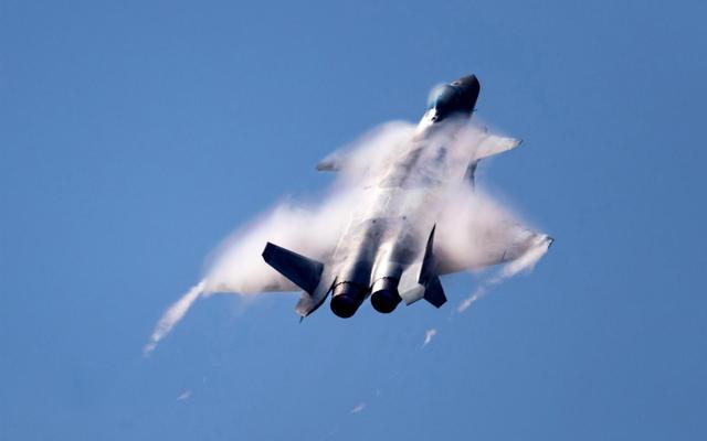 歼20.(歼-20已遍布东南西北中)(2)