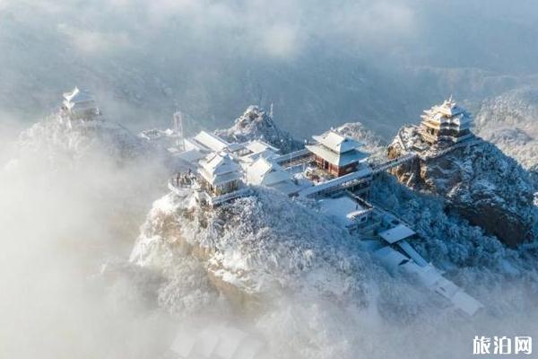 5.老君山隧道、老君洞、天子洞和神仙洞，从老君山隧道出口出来后，左转进入张家界市武陵源风景区，从武陵源收费站出后，经S212线行驶1小时到达景区。