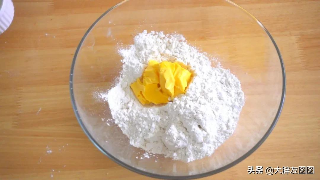 豆蓉是什么做的（一文了解制作豆蓉的所需材料）