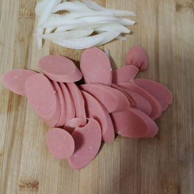 方便面怎么炒（好吃又简单的方便面做法教程分享）