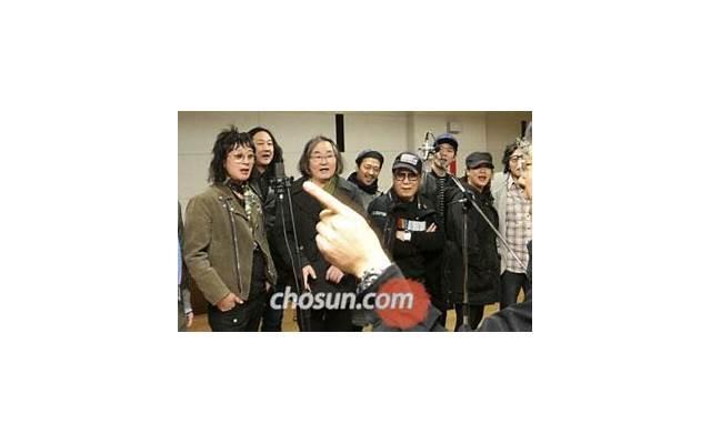 小夫妻午夜可以玩的爱爱小游戏有哪些 爱爱做哪些小游戏可以助性