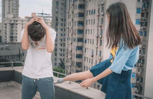 情侣争吵导致抑郁，应该怎么办？