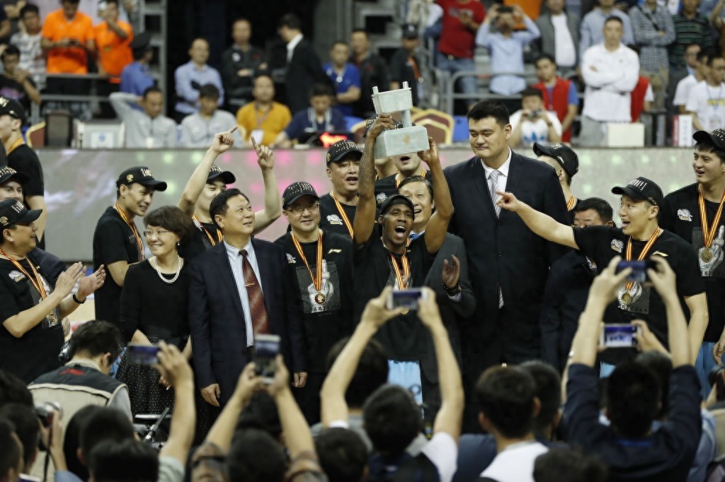 篮球——CBA总决赛：新疆队夺得冠军