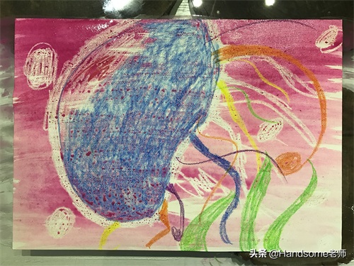 幼教之创意美术课程：油水分离画——慌慌张张的水母