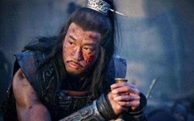 ​项羽明明已经逃出包围，为何在乌江自杀？真相在史书里