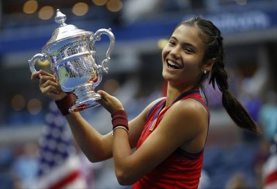 ​18岁华裔女孩夺美网冠军火了！颜值高会讲流利中文，妈妈是沈阳人