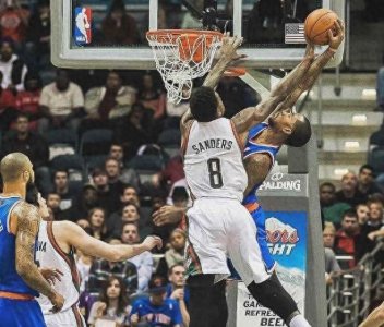 ​21世纪NBA名将录之“篮坛高晓松”——拉里·桑德斯