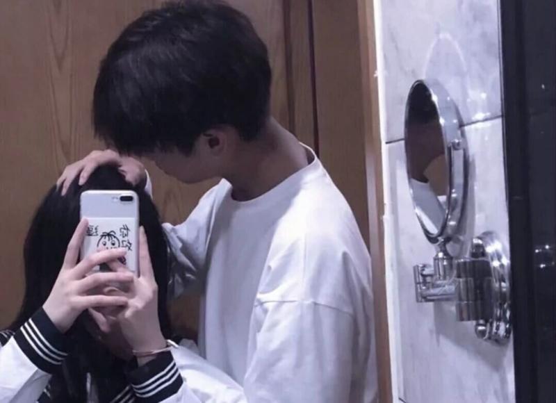 如何用这些‘尔康表情包’让你的TA更爱你？