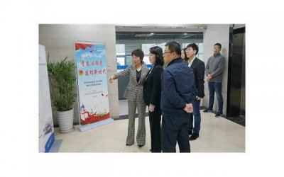 ​领导喜欢你后冷落你吗（领导对待你有如下4种态度变化）