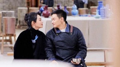 ​周一围：朱丹口误后的微博 沉默与微笑之谜“绝不可能是巧合啦”