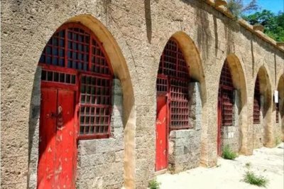 ​山西“土皇帝”隐居5年之地，挖掘出64条密道，人称“小太原”