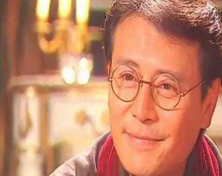 因琼瑶剧走红,闪婚后爱上刘雪华,刘雪华怀孕他却另娶20岁女孩