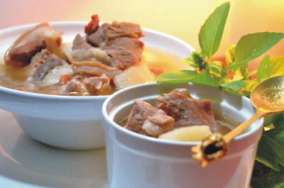 ​羊肉炖山药的做法（分享三种羊肉汤做法和山药羊肉汤特点）