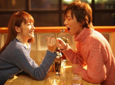 ​女生主动买单是什么意思（女生主动买单有着不同意义）