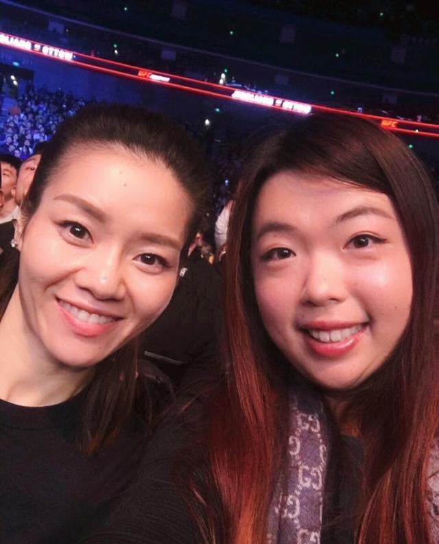 女子草量级ufc全部排名（谁说综合格斗让女人走开）(4)